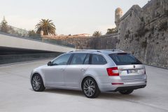 Škoda Octavia Combi 2015