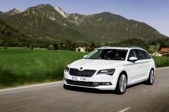 Škoda Superb Combi 2015