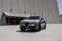 Alfa Romeo Stelvio B-Tech (1)