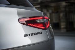 Alfa Romeo Stelvio B-Tech (6)