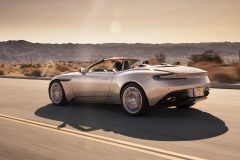 Aston Martin DB11 Volante 2018