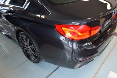 BMW 5 Serie Sedan 2017 (showroom debuut) (11)