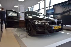 BMW 5 Serie Sedan 2017 (showroom debuut) (19)