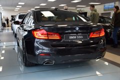 BMW 5 Serie Sedan 2017 (showroom debuut) (5)