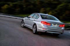 BMW 530e iPerformance 2017 (3)
