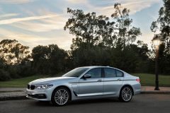 BMW 530e iPerformance 2017 (7)