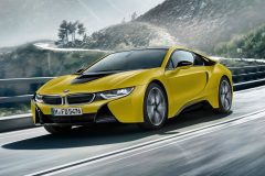 BMW i8 Protonic Frozen Yellow Edition 2017 (1)