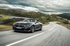 P90327623_highRes_the-new-bmw-8-series