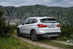 BMW X1 2015 (2)