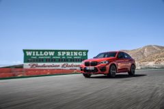 P90334534_highRes_the-all-new-bmw-x4-m