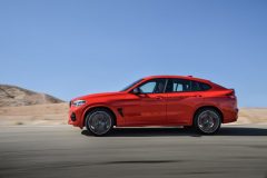 P90334550_highRes_the-all-new-bmw-x4-m