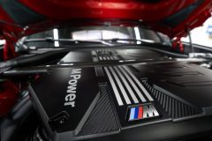 P90335322_highRes_the-all-new-bmw-x4-m