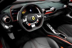 Ferrari 812 Superfast 2017 (6)