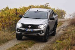 Fiat Fullback Cross 2018 (16)