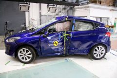 Ford Fiesta 2017 (Euro NCAP) (3)