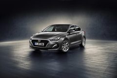 Hyundai i30 Fastback 2018 (1)