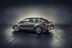 Hyundai i30 Fastback 2018 (2)
