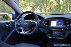 Hyundai IONIQ Electric Premium 2017 (rijtest) (18)