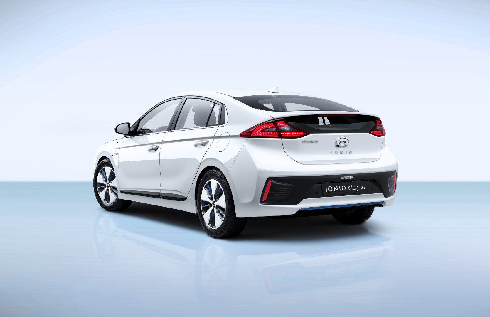 meer-details-nieuwe-hyundai-ioniq-plug-in-hybrid-dagelijksauto-nl