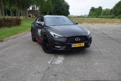 Infiniti Q30 AntiChic Edition 2017 (rijtest) (2)