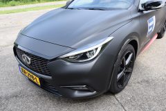 Infiniti Q30 AntiChic Edition 2017 (rijtest) (8)