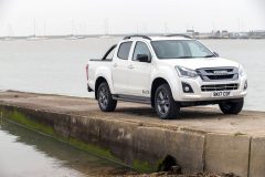 Isuzu D-Max 2017 (4)