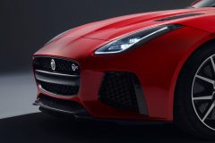 Jaguar F-Type SVR Coupé 2017 (8)