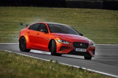 Jaguar XE SV Project 8 2017 (8)