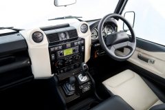 Land Rover Defender Works V8 2018