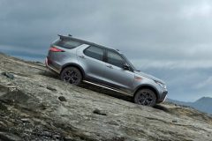 Land Rover Discovery SVX 2018