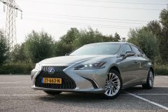 lexus_es_300h_2019___L0BtR