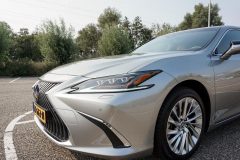 lexus_es_300h_2019___bTGjh