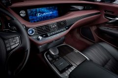 Lexus LS 500h 2017 (6)