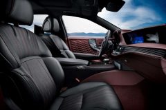 Lexus LS 500h 2017 (8)