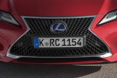 33-Lexus-RC-300h-Radiant-Red-detail