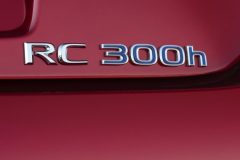 36-Lexus-RC-300h-Radiant-Red-detail