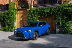 lexus_ux_hv_e_four_c_s6h3e