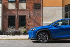 lexus_ux_hv_e_four_c_yZcto