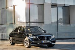 Mercedes-Maybach S 560 2017 (1)