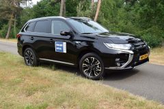 Mitsubishi Outlander PHEV 2.0 Premium 2017 (rijtest) (5)