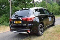 Mitsubishi Outlander PHEV 2.0 Premium 2017 (rijtest) (6)