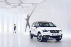 Opel Crossland X 2017 (4)