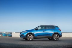 Opel Grandland X 2017 (4)