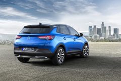 Opel Grandland X 2017 (2)