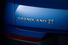 Opel Grandland X 2017 (8)