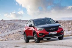 Opel Grandland X (7)