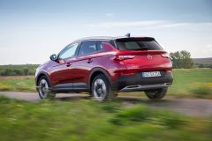 Opel Grandland X Turbo D 2017