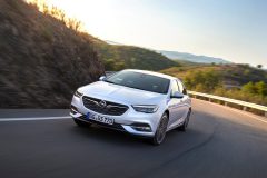 Opel Insignia Grand Sport 2017 (1)