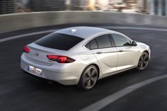 Opel Insignia Grand Sport 2017 (2)