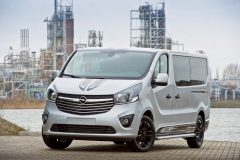 Opel Vivaro Innovation 2.0 2017 (2)